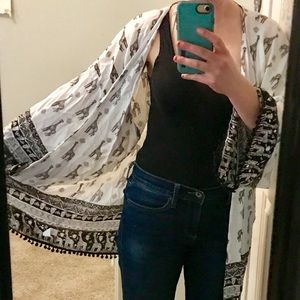 Silky cardigan with giraffes
